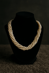 Timeless Vintage Pearl Necklace